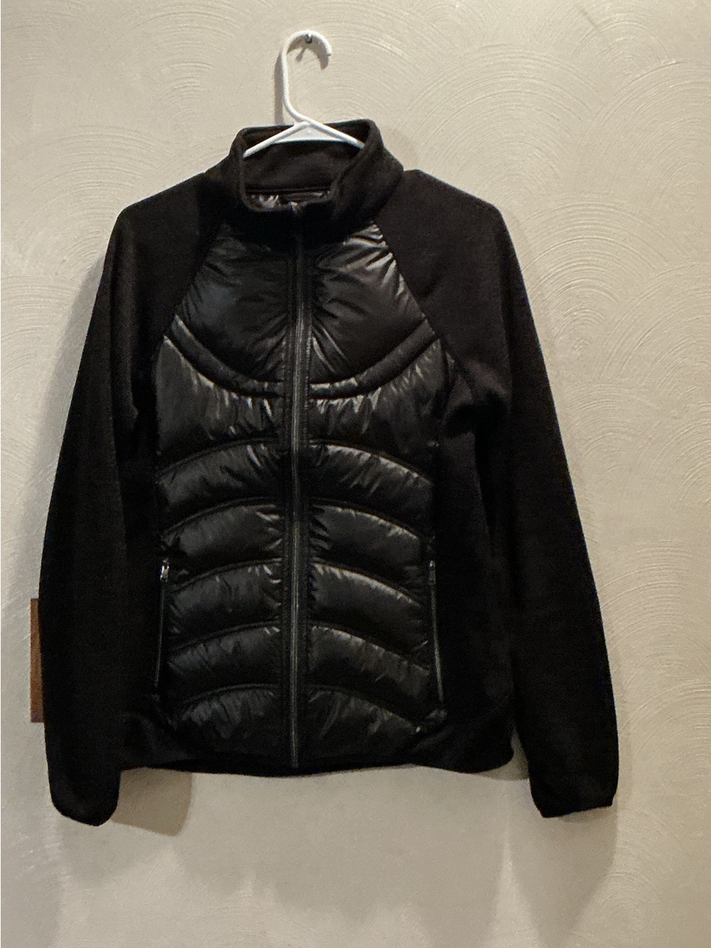 London Fog Women’s Black Mixed Media Mid-Weight Jacket w/Gun Metal Zippers.  S.